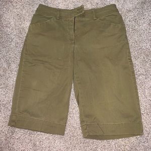 Jones New York Women’s Size 4 Bermuda Shorts
